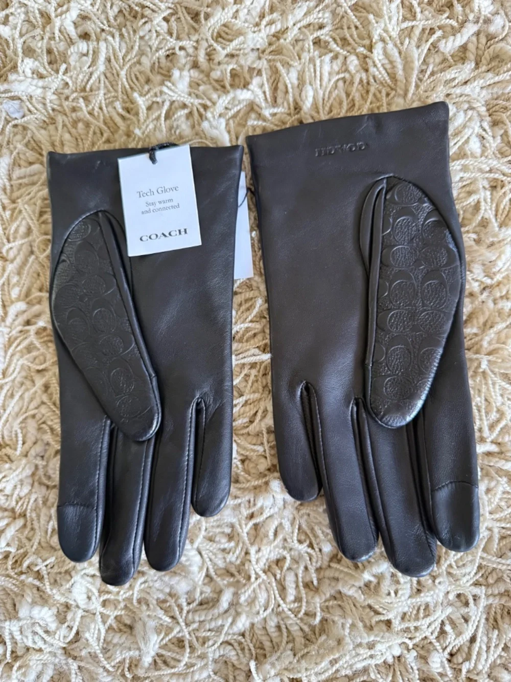 Coach Signature C Logo Embossed Leather Tech Gloves Black Womens Size 7 1/2 NWT